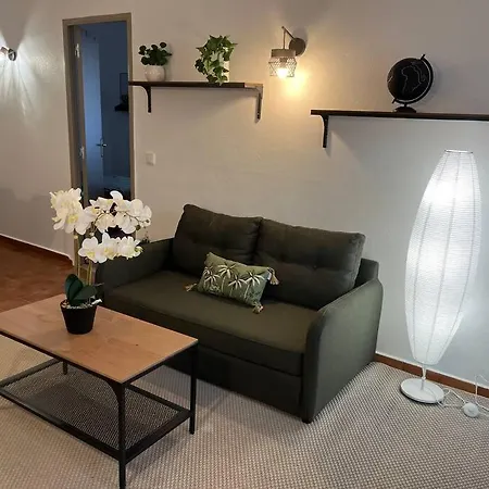 Appartement T3 Au Coeur De La Vieille De Porto-vecchio *