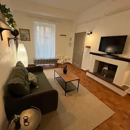 Appartement T3 Au Coeur De La Vieille De Porto-vecchio